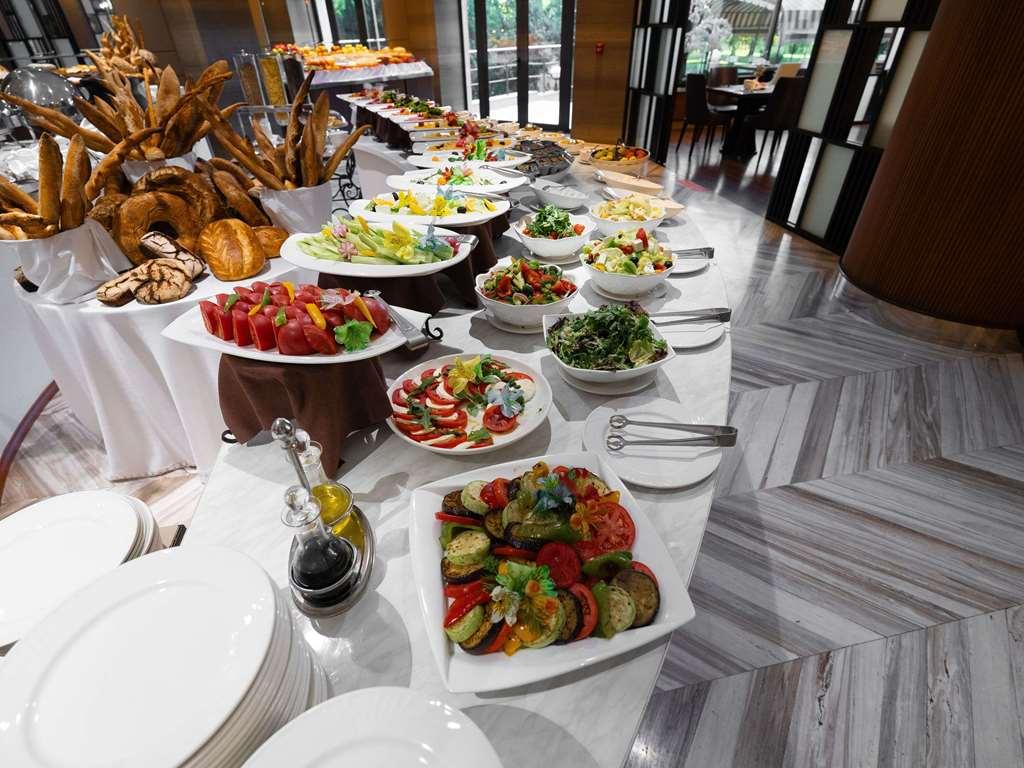 Moevenpick Hotel Tashkent Nhà hàng bức ảnh
