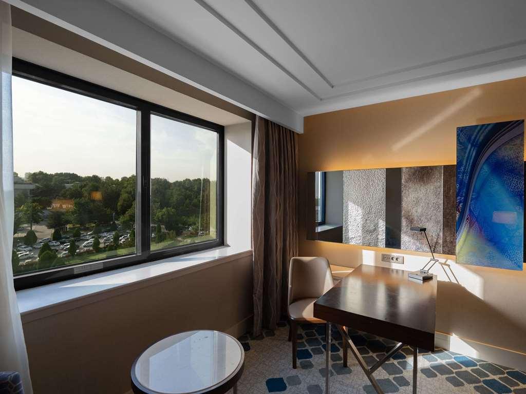 Moevenpick Hotel Tashkent Phòng bức ảnh